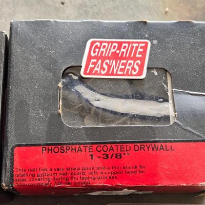 Mixed Nails and Screws Lot