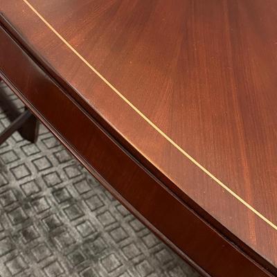 BERGER HOME ~ Beautiful Mahogany Oval Inlaid Table & Mahogany Chairs