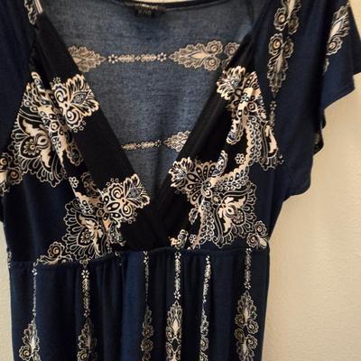 Lightweight Stretchable Dress