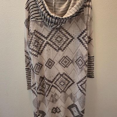 Southwest Print Hooded Light Sweater
