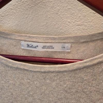(2) Sweaters