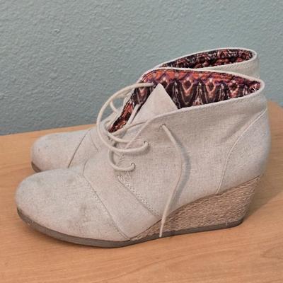 Linen Wedge Shoes