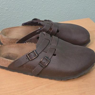 Brown Leather Birkenstocks