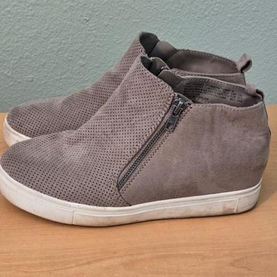 Tan Suede Like Shoes