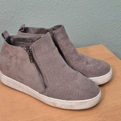 Tan Suede Like Shoes