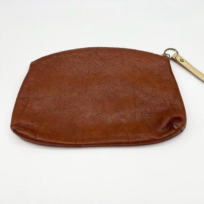 BAGGU ~ Brown Leather Clutch