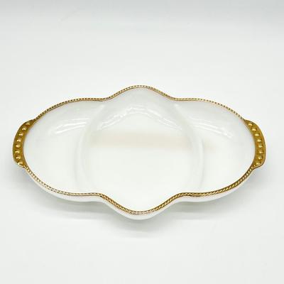 ANCHOR HOCKING ~ Fire King Ovenware ~ 3-Part Relish Dish