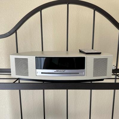 BOSE WAVE MUSIC SYSTEM III W/REMOTE