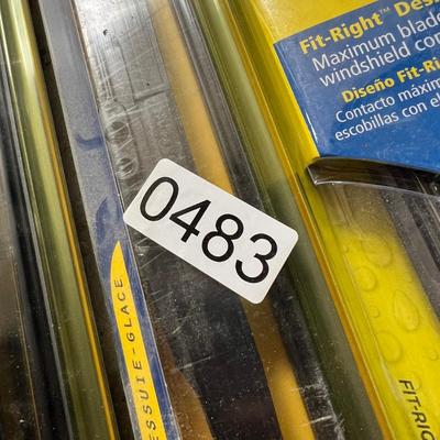 3 Sets of NEW Windshield Wipers 28
