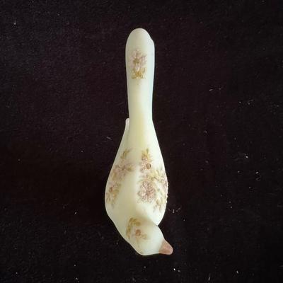 HAND PAINTED FENTON BIRD