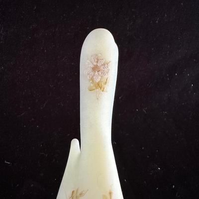 HAND PAINTED FENTON BIRD