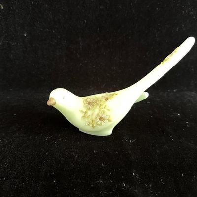 HAND PAINTED FENTON BIRD