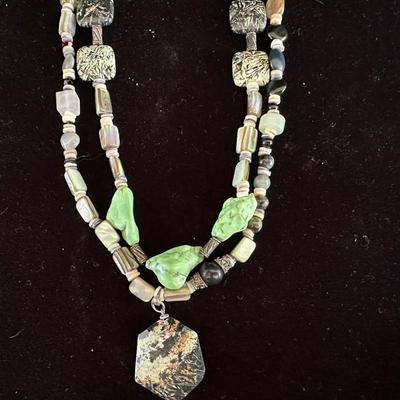 BEADED NECKLACE AND EARRINGS