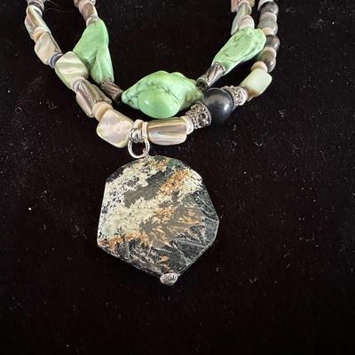 BEADED NECKLACE AND EARRINGS