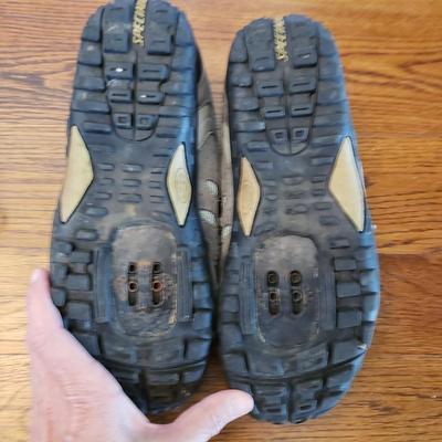 Camel Bak M.u.l.e, Topeak, eleven 81, Specialized Bike Shoes and More (PB-KD)