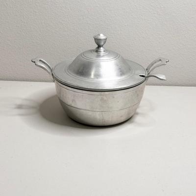 WILTON ~ Soup Tureen
