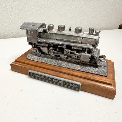 MICHAEL RICKER ~ Eight (8) Piece Pewter Train Collection
