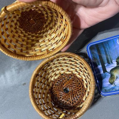 Sm basket/wolf tin