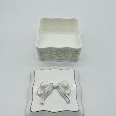 Trinket Box Lot Alabaster, Wedgwood And More