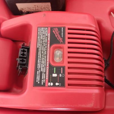 Milwaukee V28 cordless Impact wrench with case batteries and charger