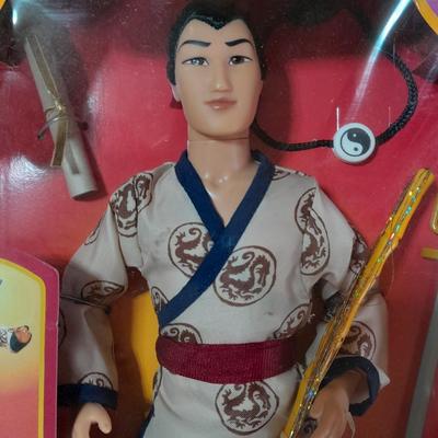 Disney's Mulan Captain LI Shang collectible doll new in box
