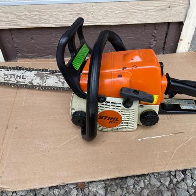 Stihl 017 chainsaw