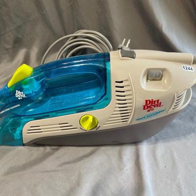 Dirt devil vacuum