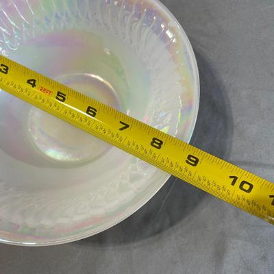 Federal iridescent bowls