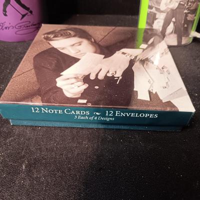 ELVIS NOTECARDS, MUSIC ON CD, KEYCHAIN, TIN AND MORE