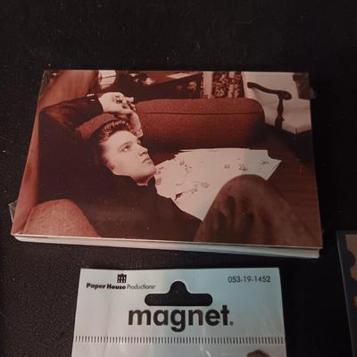 ELVIS DECK OF CARDS, MAGNETS, KEYCHAIN, NOTECARD AND MORE