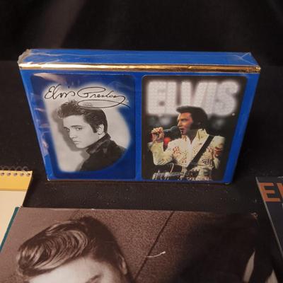 PORTRAIT OF ELVIS, NOTECARDS, 2 DECKS OF CARDS & MINI CALENDAR