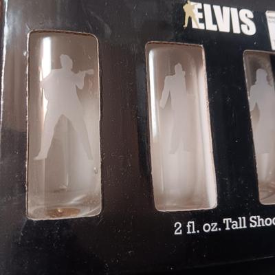 ELVIS SHOT GLASSES, MAGNETS, TY BEANIE BABY, DECK OF CARDS, KEYCHAIN & TV GUIDE