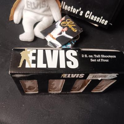ELVIS SHOT GLASSES, MAGNETS, TY BEANIE BABY, DECK OF CARDS, KEYCHAIN & TV GUIDE