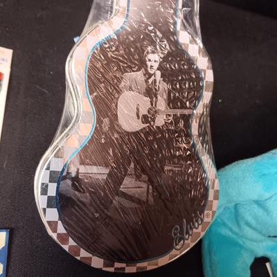 ELVIS TY BEANIE BABY, DECK OF CARDS, GUITAR TIN, KEYCHAIN & STICKERS