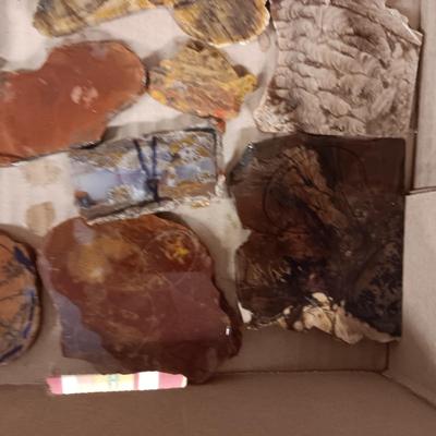LAPIDARY SLABS (8)