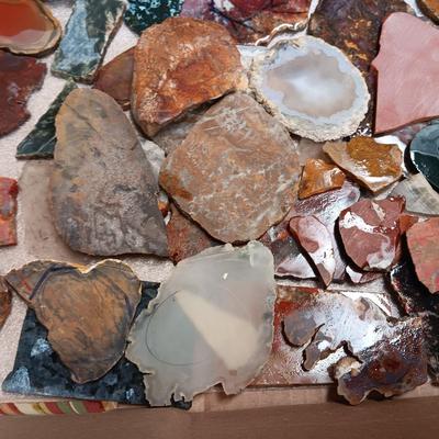 LAPIDARY SLABS (9)