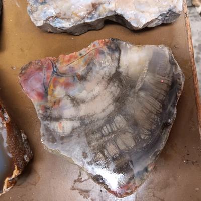 AGATE AND OTHER ROCK
