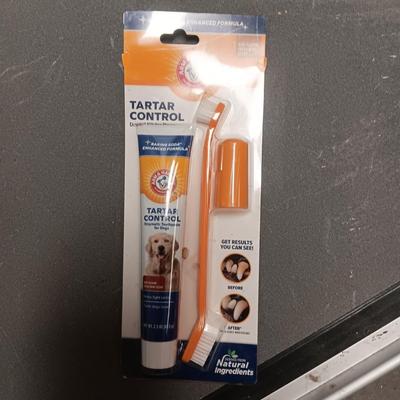 EXTENDABLE PET RAMP, PARTIAL BAG OF DOG FOOD AND ORAL HYGIENE KIT