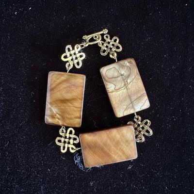 NECKLACE AND BRACELET
