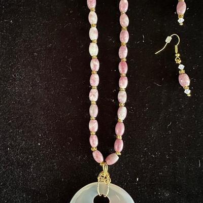 NECKLACE AND EARRINGS