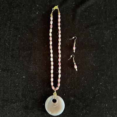 NECKLACE AND EARRINGS
