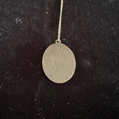 3 PC JEWELRY AND STONE MEDALLION NECKLACE