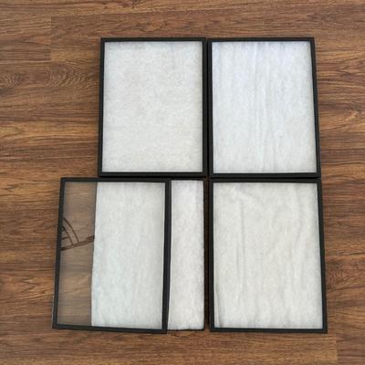 4 DISPLAY CASES