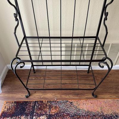 WROUGHT IRON BAKERS RACK