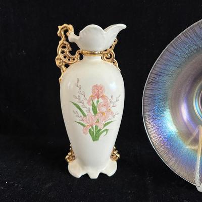 LARGE GLASS IRIDESCENT BOWL AND A CERAMIC VASE