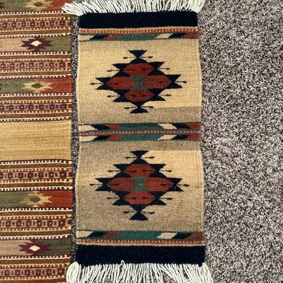 SW WOVEN TABLE RUNNERS