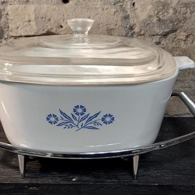 1..5 Qt Corning Ware with Lid and Stand