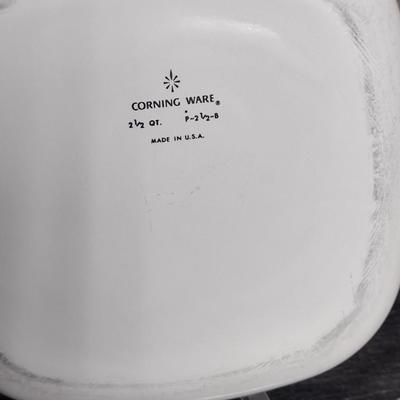 1..5 Qt Corning Ware with Lid and Stand