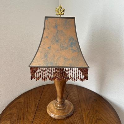 SIDE TABLE AND TABLE LAMP