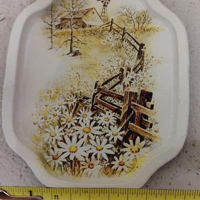 Vintage!!! Plates and Trays